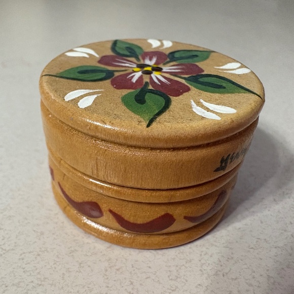 Source Unknown Other - SMALL ROUND BOX - WOOD
